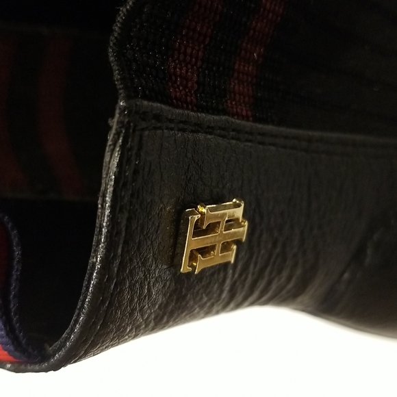 Tommy hilfiger ANKLE boots in black rapper sole perfect for every day wear - Picture 4 of 4